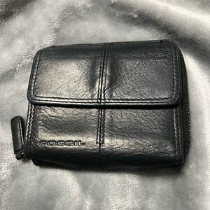 💐 Fossil Leather Trifold Wallet Black